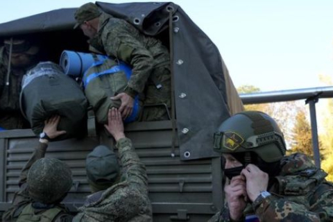 Лондон: Росія вербує мігрантів і солдатів у сусідніх країнах