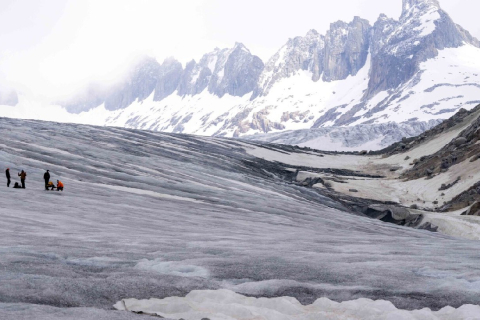 Наблюдатель за ледниками предупреждает о последствиях недавней жары