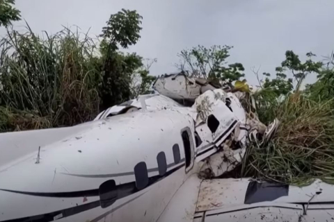Чотирнадцять осіб загинули в авіакатастрофі в бразильському штаті Амазонас (ВІДЕО)