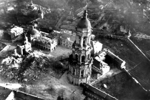 Україна згадала роковини руйнування центру Києва комуністами в 1941 році