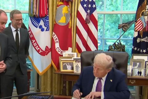 Трамп подписал указ о класификации стран, незаконно удерживающих американских граждан