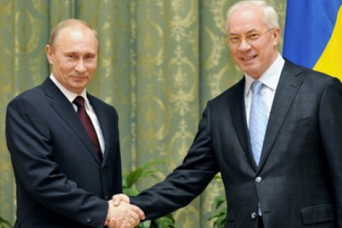 Азаров намерен разорвать газовые контракты с Россией?