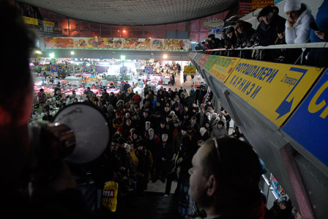 Предприниматели Житнего рынка устроили протест. Фоторепортаж