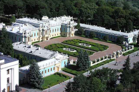 Достопримечательности Киева: Мариинский дворец — императорская резиденция