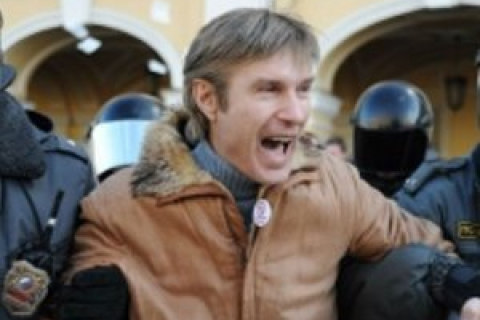 После националистической акции в Петербурге задержали 90 человек