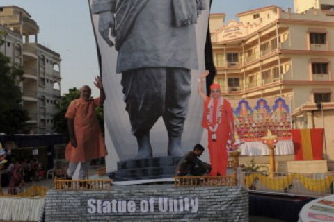 Индийские националисты хотят построят самую высокую в мире статую