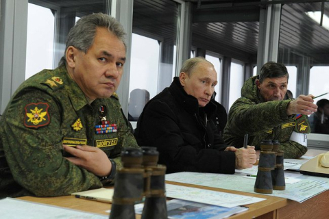 Путин приказал войскам до 7 марта вернуться в места дислокации