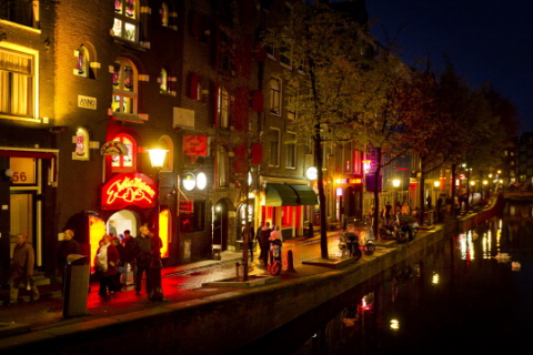 В Амстердаме создадут гетто для «возмутителей спокойствия»