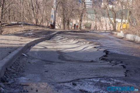 В Киеве объявлена чрезвычайная ситуация из-за оползней