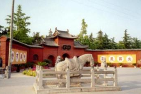 Храм Белой Лошади – первый буддистский храм в Китае