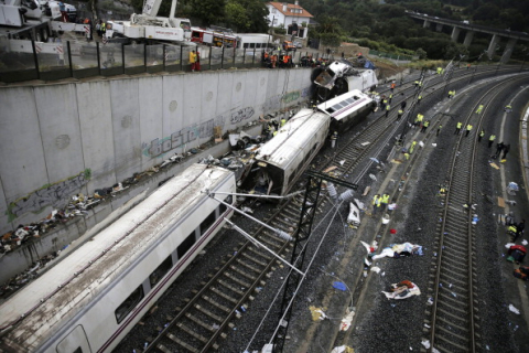Крупнейшая железнодорожная катастрофа в Испании