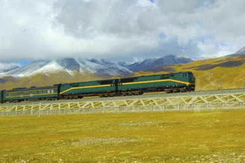Китай намерен строить железную дорогу через спорную индо-пакистанскую территорию