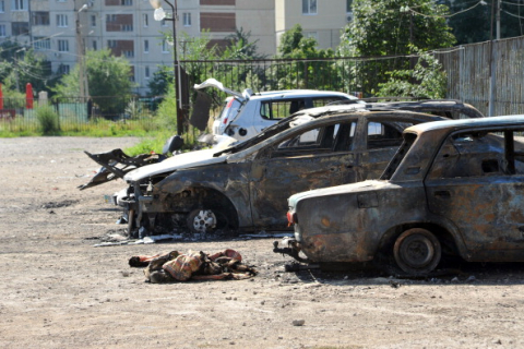 Как живёт Луганск: отсутствует связь, свет, топливо, питьевая вода