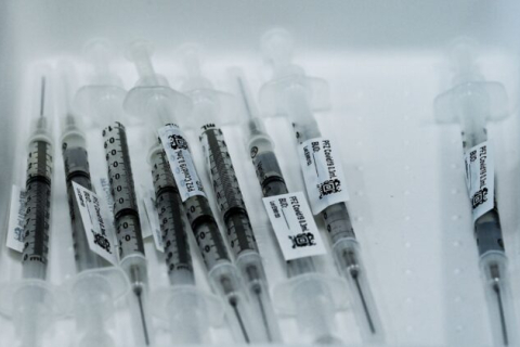 Pfizer подає дані в FDA, вимагаючи використовувати свою вакцину Covid для дітей у віці від 5 до 11 років