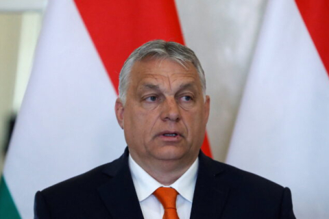 «Брюссельские санкции уничтожают нас!» Орбан в ярости, когда ЕС бросил Венгрию под колеса автобуса