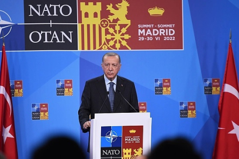 НАТО: Ердоган знову загрожує заблокувати членство Швеції та Фінляндії