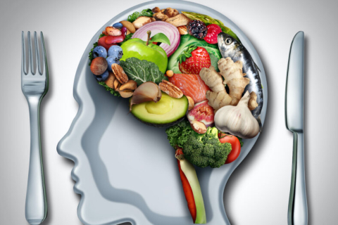 11 продуктов для здоровья мозга помогут студентам и пенсионерам