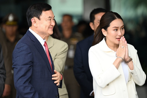 Дочка ув'язненого екс-прем'єр-міністра Таїланду обрана лідером правлячої партії Таїланду (ВІДЕО)