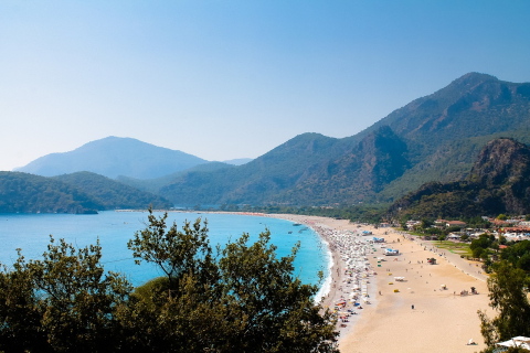 Відпочинок у Туреччині: курорти з красивими пляжами та зручним заходом у море