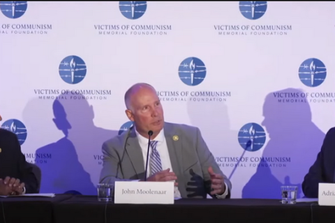 Законопроєкт, покликаний перешкодити інвестиціям США до Китаю (ВІДЕО)