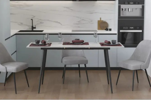 Топ-рішення для сучасної кухні — стіл-трансформер і комплект з табуретками