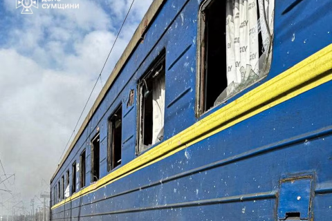 Российский удар по железнодорожному вокзалу в Украине: один человек погиб, 30 получили ранения
