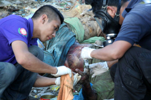 На Філіппінах масово поховають невпізнаних жертв урагану «Ваші»