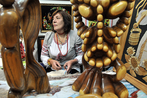 Сувениры со всей Украины собрали в одном месте