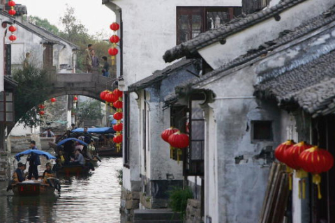 Селище на воді Чжоучжуан - «Китайська Венеція». Фотоогляд