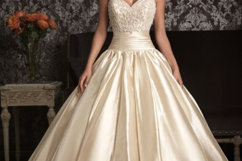 Як вибирати сукню на весілля?