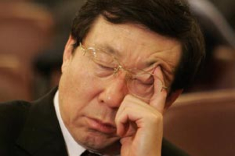 Народні депутати Китаю сплять на щорічній сесії ВЗНП (фотоогляд)