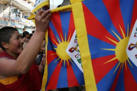 Тибетские изгнанники начали шестимесячный марш протеста (фотообзор)