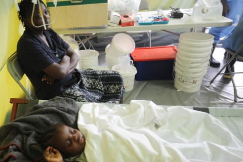 Холера на Гаїті забрала життя більше 2,4 тисячі осіб