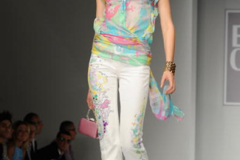 Колекція Enrico Coveri весна-літо 2011 на Тижні моди в Мілані. Фотоогляд
