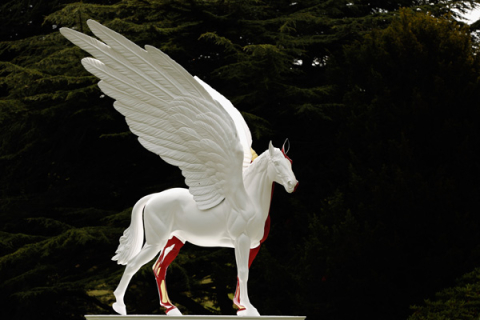 Выставка скульптур Дэмиена Херста проходит в Chatsworth House