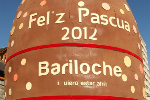 Найбільше у світі пасхальне яйце зробили на шоколадному фестивалі в Аргентині 