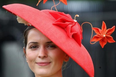 Самые творческие женские шляпы на скачках Royal Ascot 