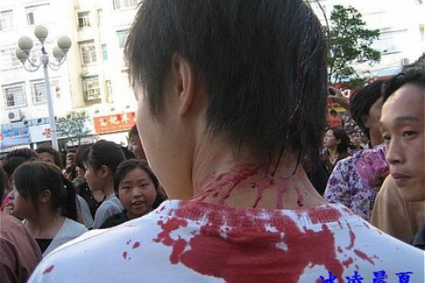 Китайские власти обвиняют народ в беспорядках в провинции Гуйчжоу (фотообзор)