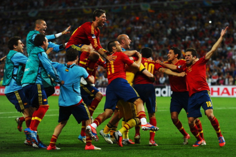 Евро-2012: Испания — первый финалист