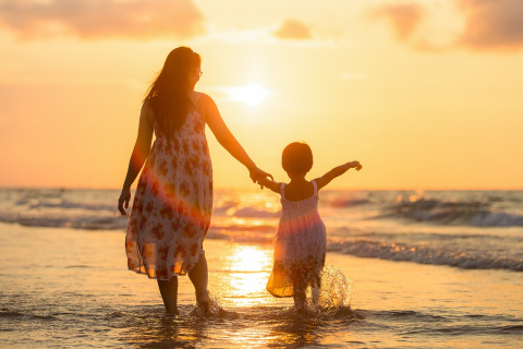 Отдых на море с ребёнком: полезные советы родителям