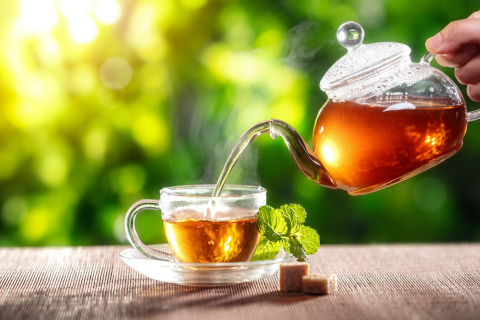 Використання чаю для краси та здоров'я: лікар-дієтолог Ліза Рот Коллінз