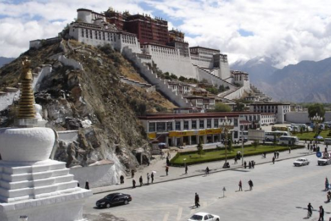 Китай приховує справжній Тибет від світу