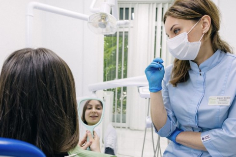 Добрий Доктор: Огляд послуг від дитячої стоматології до імплантації