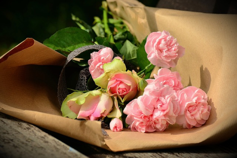 Доставка квітів - простий і зручний спосіб подарувати щастя близьким