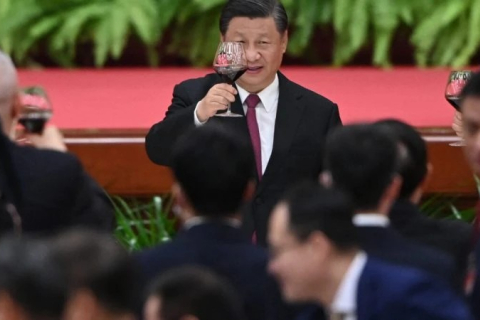 Китай: «Исторические резолюции» для продвижения статуса Си Цзиньпина 