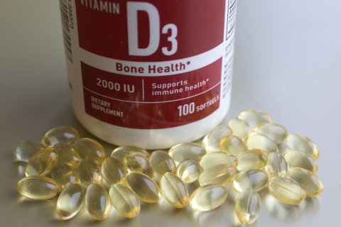Дослідження: вітамін D може допомогти легшому перебігу COVID-19