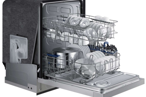 Посудомоечная машина — необходимый помощник в каждом доме