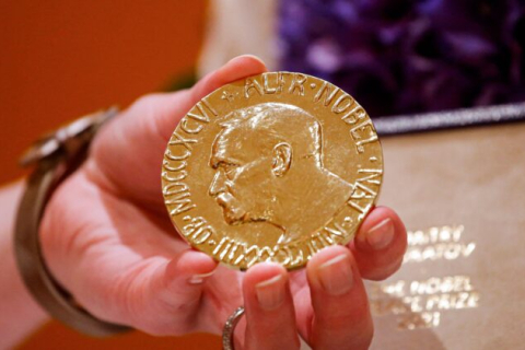 Нобелівська премія миру: російському лауреату Кремль «велів відмовитися від нагороди» (ВІДЕО)