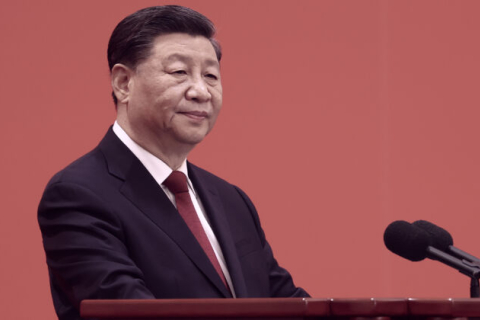 Си Цзиньпин укрепил свою власть в бурном 2022 году