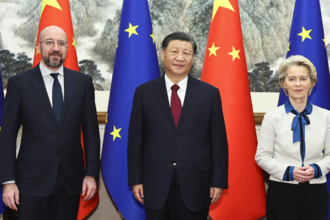 Во время переговоров Китай и ЕС затронули темы торговли и войны в Украине